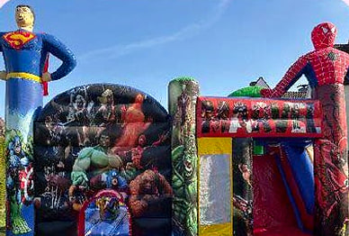 Hüpfburg Marvel